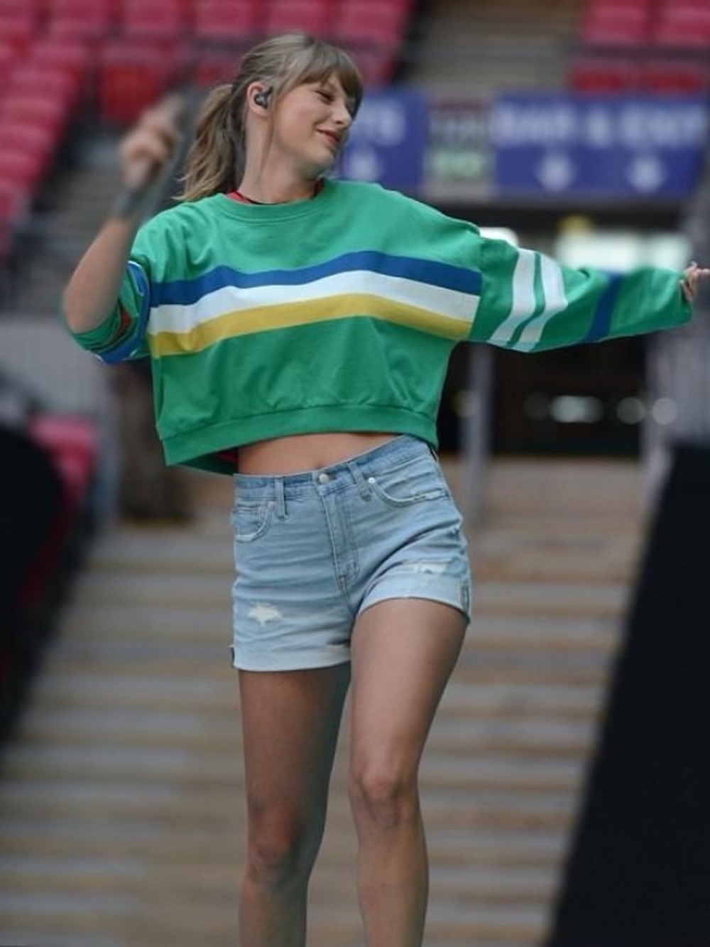 G.KERO Cropped Green Striped Sweatshirt - Women